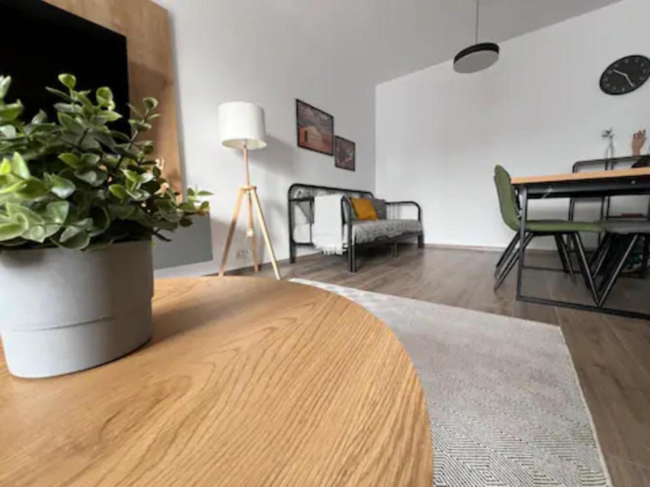 High-Rise Luxury Apartment With Free Parking Bucureşti Eksteriør bilde